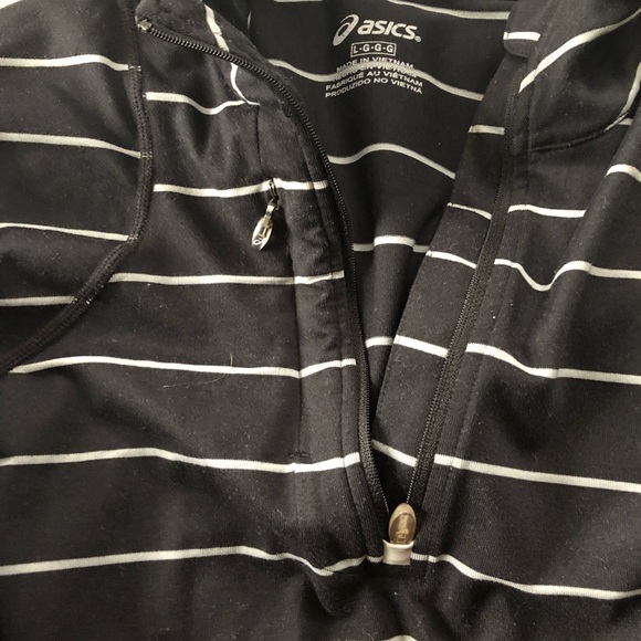 ASICS half zip - Picture 3 of 4